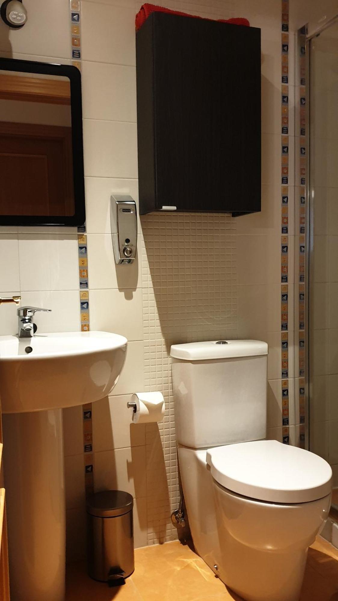 Apartamento "Los Prados" Wifi Y Parking Oviedo Exterior foto
